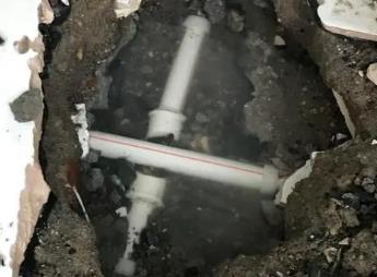 二连浩特阳台漏水维修公司为您分享楼上楼下漏水怎么处理